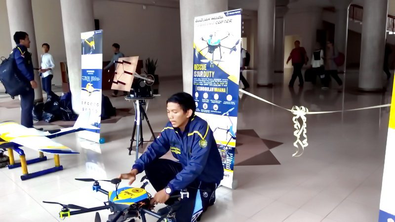 Tim Robot Terbang Gamaforce UGM Siap Berlaga di KRTI 2017